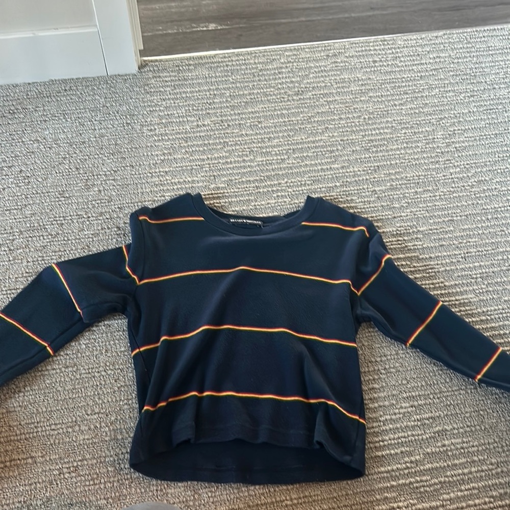 BRANDY MELVILLE long sleeve tee